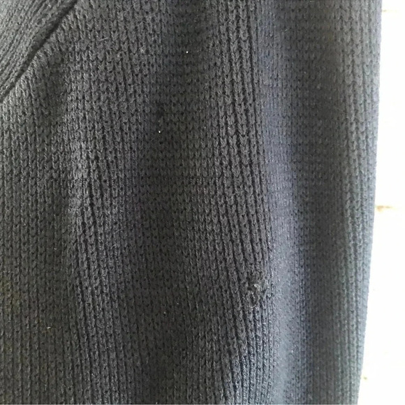 NFL Starter Men's Large Raiders V Neck Pullover Sweater Acrylic Black Gray READ - Picture 7 of 9